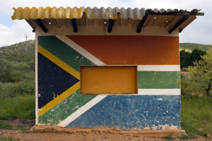 Unused farm stall on the road between Clanwilliam and Citrusdal. Source: John Hogg/World Bank (via Flickr)