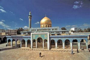 The Sayyidah Zaynab Mosque south of Damascus is a major pilgrimage site for Shia Muslims from Syria, Lebanon, Iraq, Iran and beyond. Attacks on the shrine in 2013 have reportedly motivated many regional Shia to fight in Syria. Source: Wikimedia