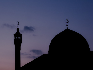 mosque-night